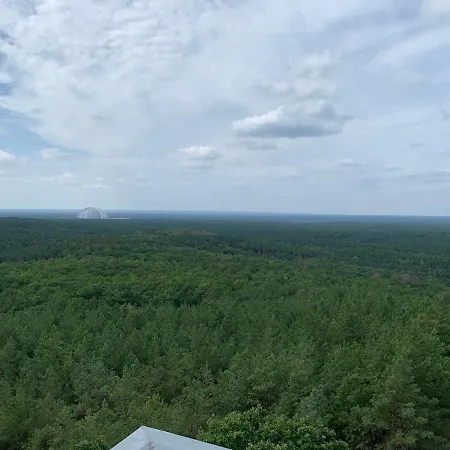 Zum Schloss האלבה