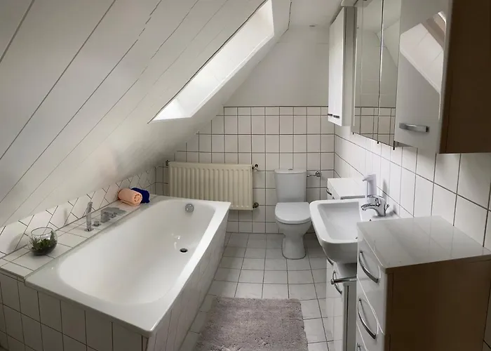 Zum Schloss شقة هالبي