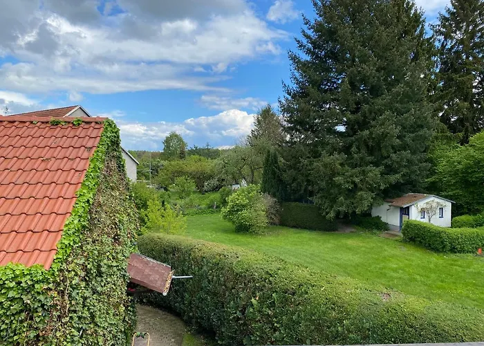 Zum Schloss هالبي